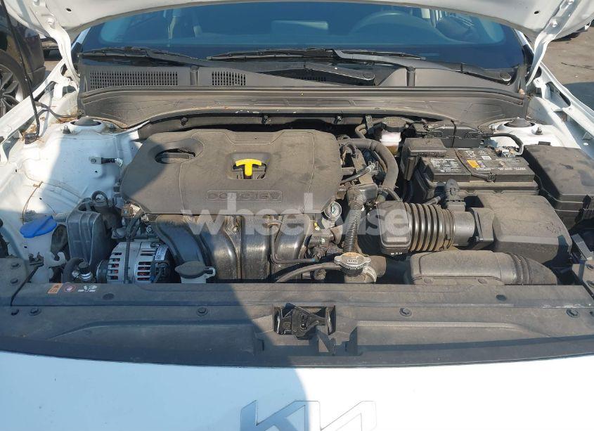 Photo 10 of 2024 Kia Forte LXS (VIN 3KPF24AD1RE731652)