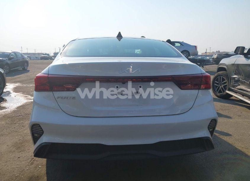 Photo 16 of 2024 Kia Forte LXS (VIN 3KPF24AD1RE731652)