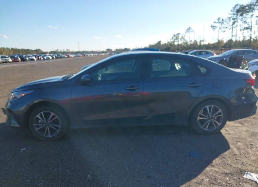 Photo 14 of 2024 Kia Forte LXS (VIN 3KPF24AD1RE735233)