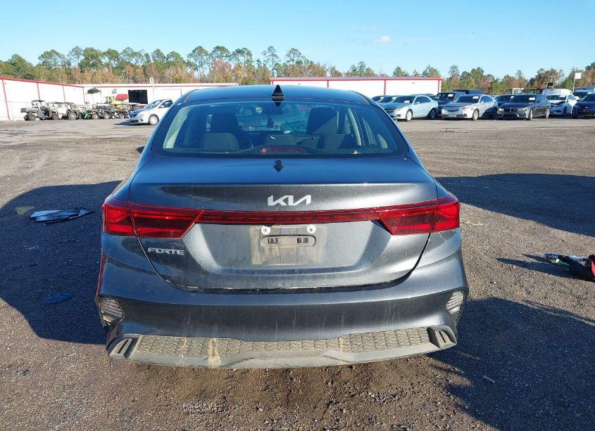Photo 16 of 2024 Kia Forte LXS (VIN 3KPF24AD1RE735233)