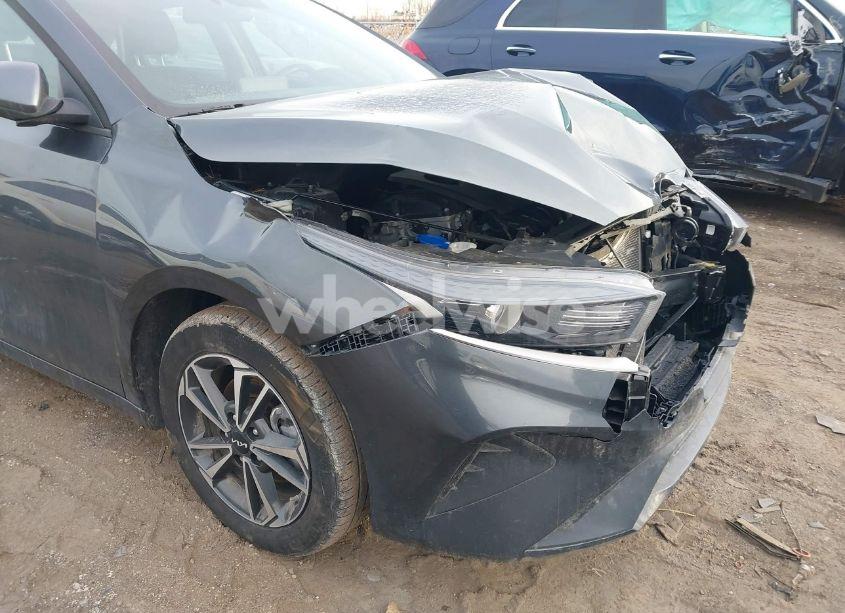 Photo 17 of 2024 Kia Forte LXS (VIN 3KPF24AD1RE739914)