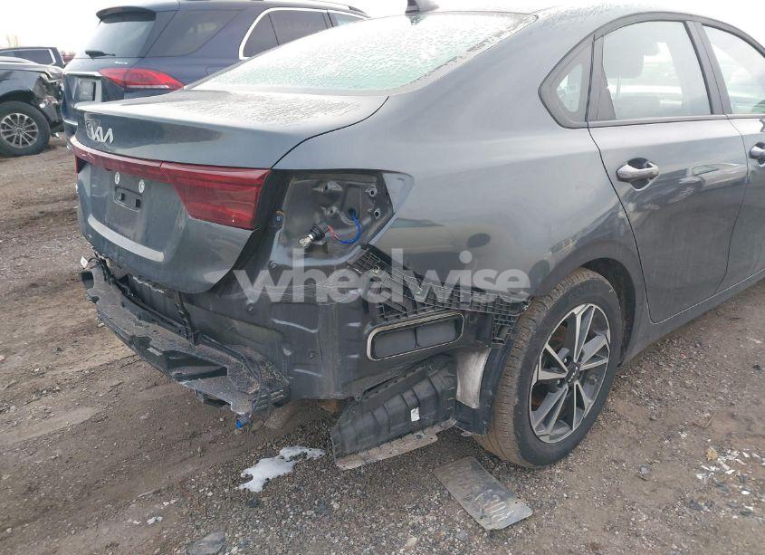 Photo 18 of 2024 Kia Forte LXS (VIN 3KPF24AD1RE739914)