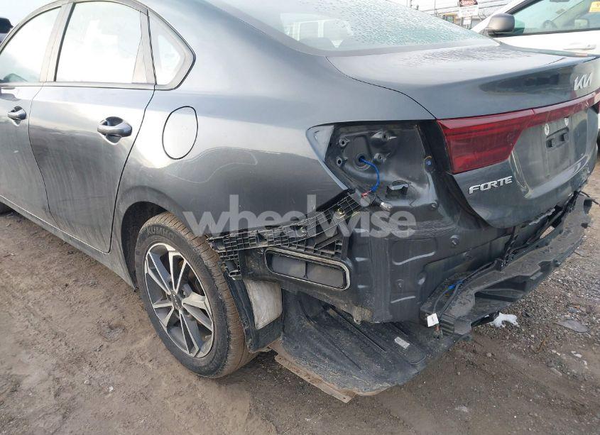 Photo 19 of 2024 Kia Forte LXS (VIN 3KPF24AD1RE739914)