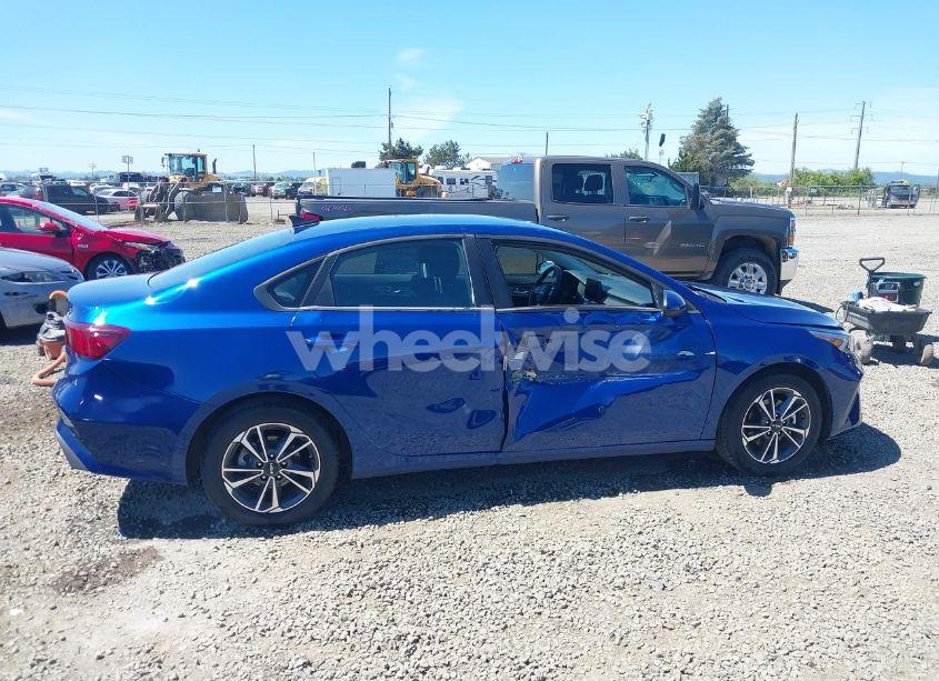 Photo 13 of 2024 Kia Forte LXS (VIN 3KPF24AD1RE742764)
