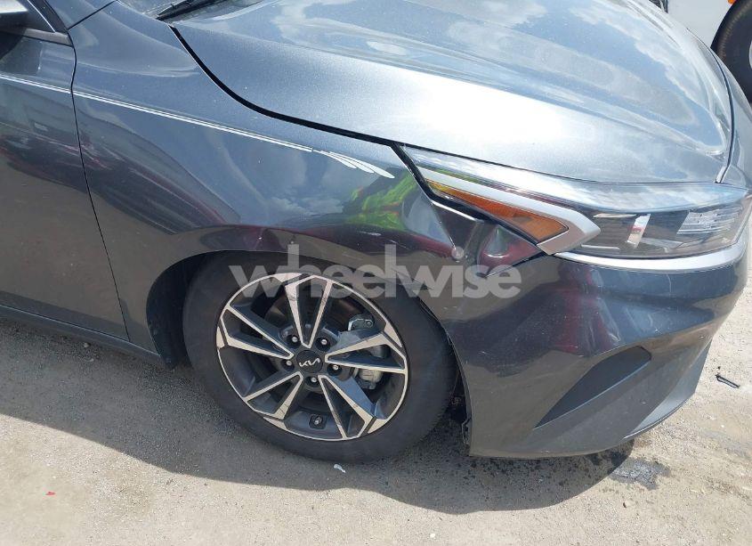 Photo 6 of 2024 Kia Forte LXS (VIN 3KPF24AD1RE744241)