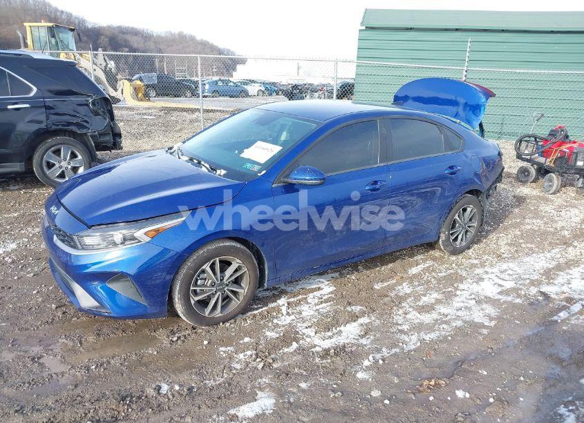 Photo 2 of 2024 Kia Forte LXS (VIN 3KPF24AD1RE745888)