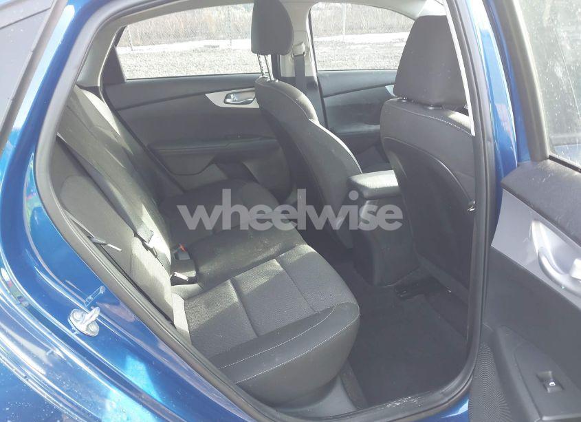 Photo 8 of 2024 Kia Forte LXS (VIN 3KPF24AD1RE745888)