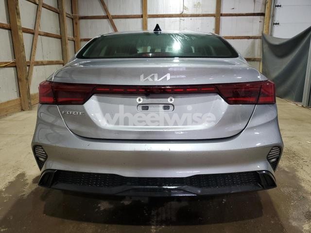 Photo 12 of 2024 KIA FORTE LX (VIN 3KPF24AD1RE756566)