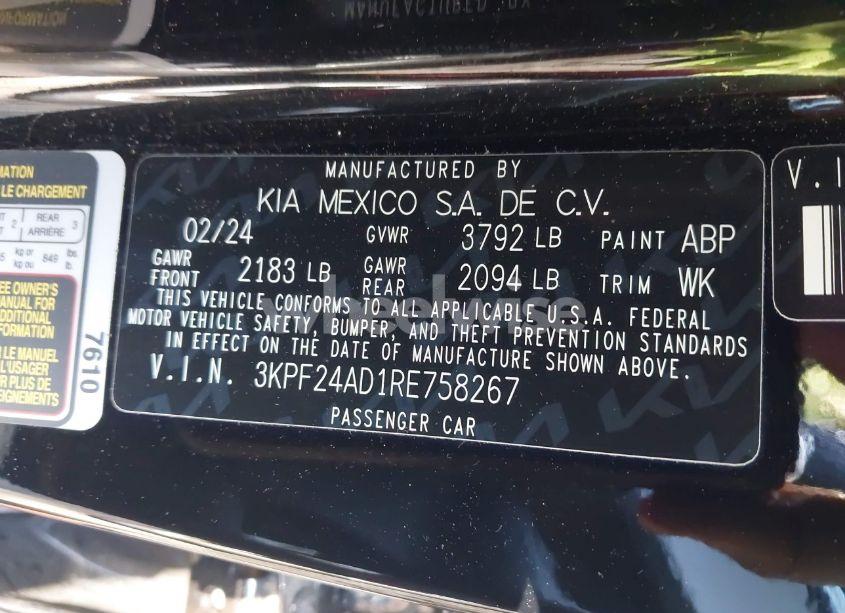 Photo 9 of 2024 Kia Forte LXS (VIN 3KPF24AD1RE758267)