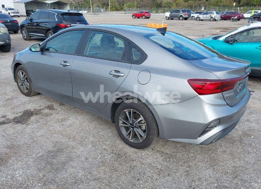 Photo 3 of 2024 Kia Forte LXS (VIN 3KPF24AD1RE759533)