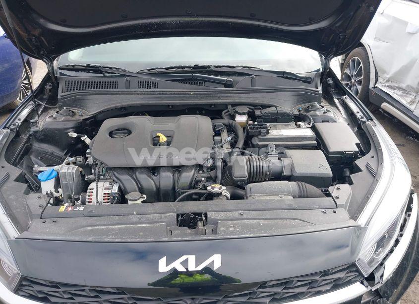 Photo 10 of 2024 Kia Forte LXS (VIN 3KPF24AD1RE779295)