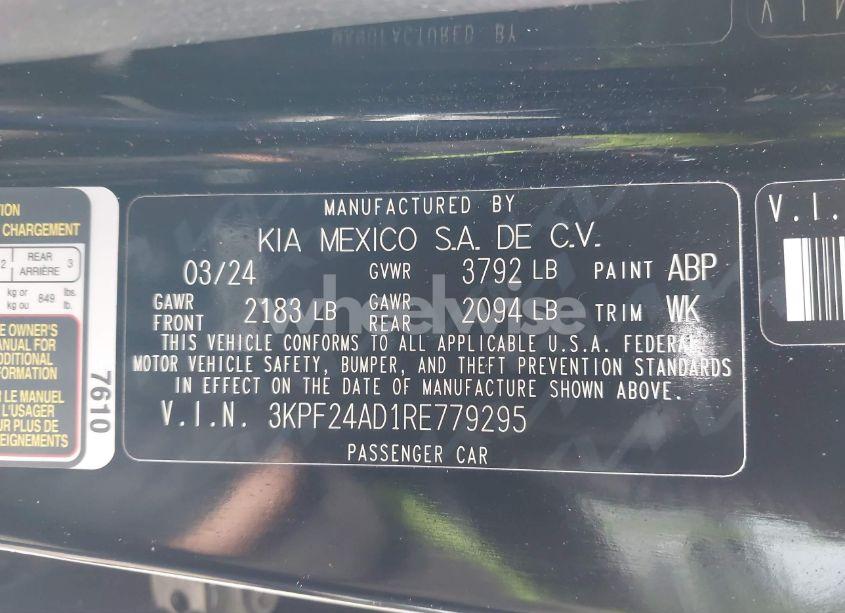 Photo 9 of 2024 Kia Forte LXS (VIN 3KPF24AD1RE779295)