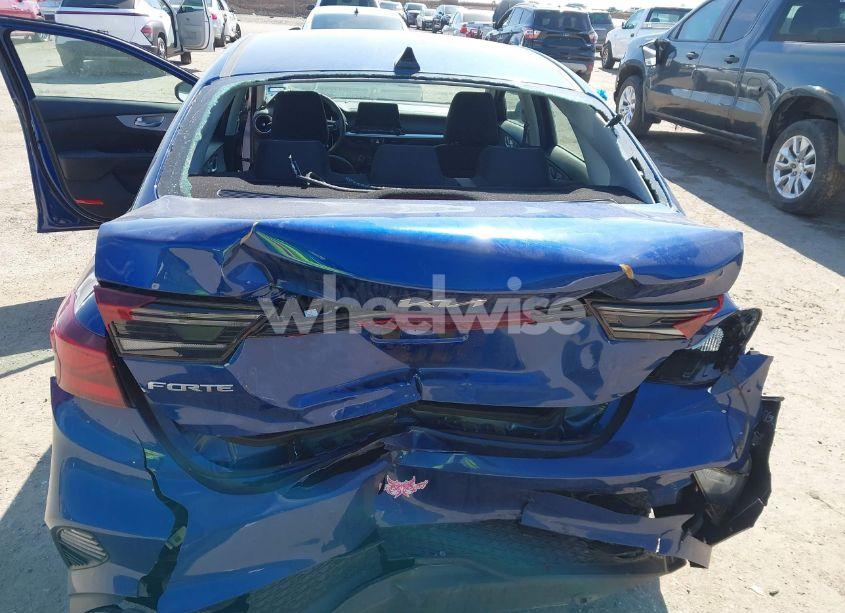 Photo 6 of 2024 Kia Forte LXS (VIN 3KPF24AD1RE781063)