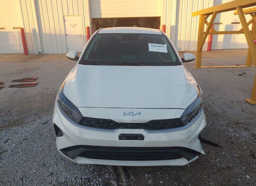 Photo 12 of 2024 Kia Forte LX (VIN 3KPF24AD1RE825482)