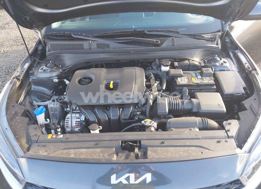 Photo 10 of 2024 Kia Forte LXS (VIN 3KPF24AD1RE828298)