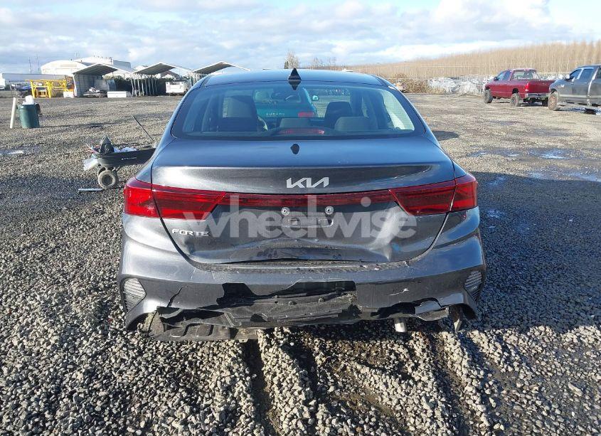 Photo 16 of 2024 Kia Forte LXS (VIN 3KPF24AD1RE828298)