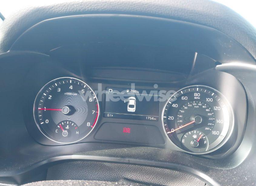 Photo 7 of 2024 Kia Forte LXS (VIN 3KPF24AD1RE828298)