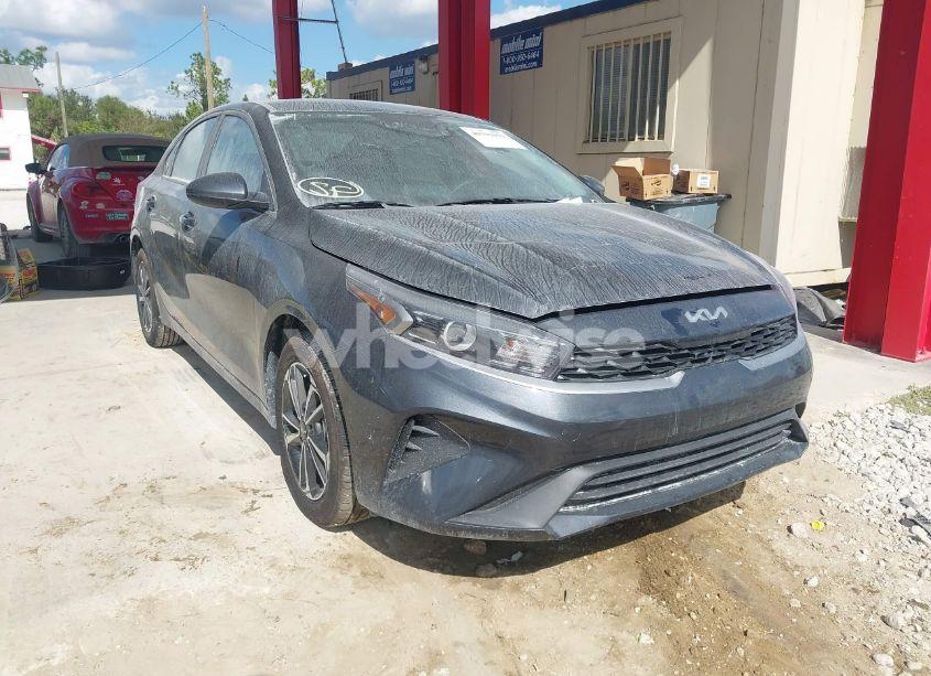 2024 Kia Forte LXS (VIN 3KPF24AD1RE829919) main photo