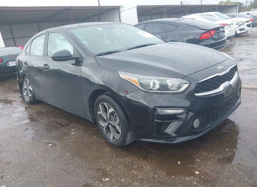 2019 Kia Forte LXS (VIN 3KPF24AD2KE011072) main photo