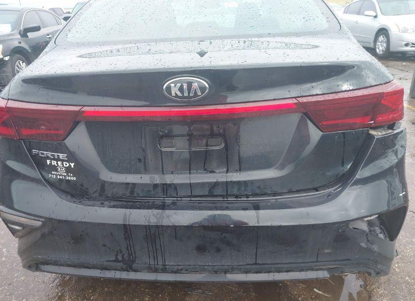 Photo 15 of 2019 Kia Forte LXS (VIN 3KPF24AD2KE011072)