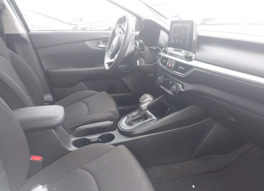 Photo 5 of 2019 Kia Forte LXS (VIN 3KPF24AD2KE011072)