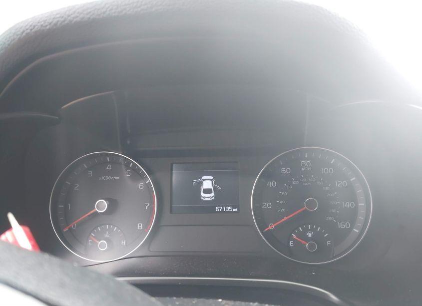 Photo 7 of 2019 Kia Forte LXS (VIN 3KPF24AD2KE011072)