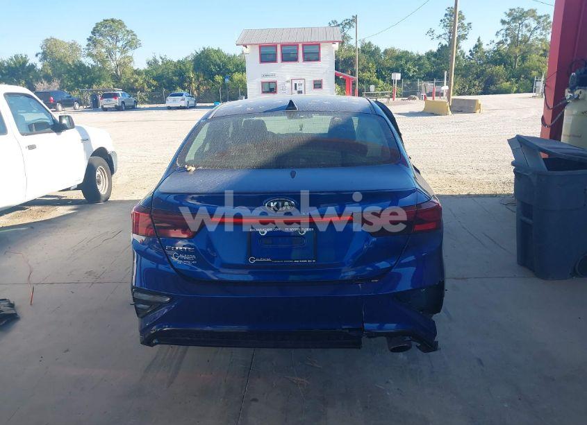 Photo 16 of 2019 Kia Forte LXS (VIN 3KPF24AD2KE020256)