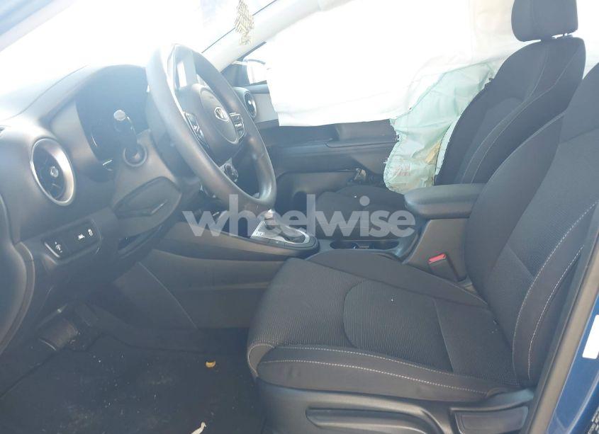 Photo 5 of 2019 Kia Forte LXS (VIN 3KPF24AD2KE020256)