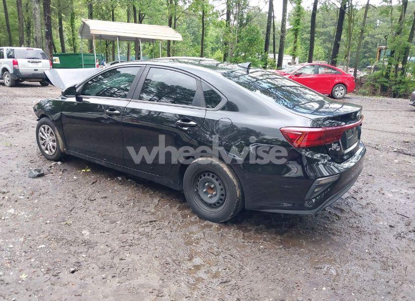 Photo 3 of 2019 Kia Forte FE (VIN 3KPF24AD2KE058098)