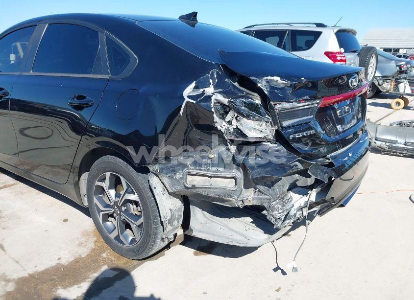 Photo 6 of 2019 Kia Forte LXS (VIN 3KPF24AD2KE090047)