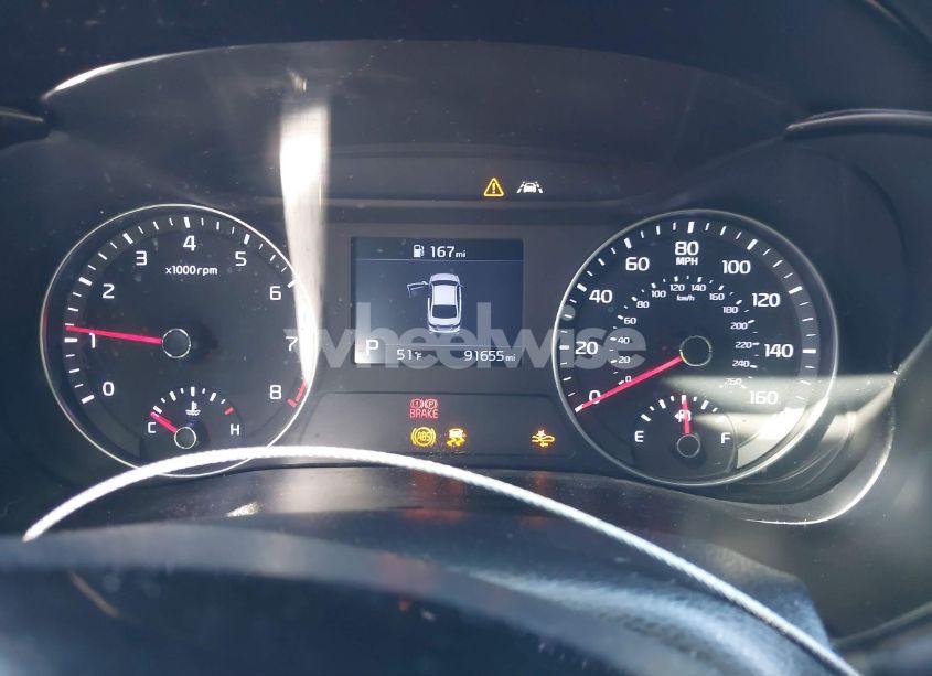 Photo 7 of 2019 Kia Forte LXS (VIN 3KPF24AD2KE090047)