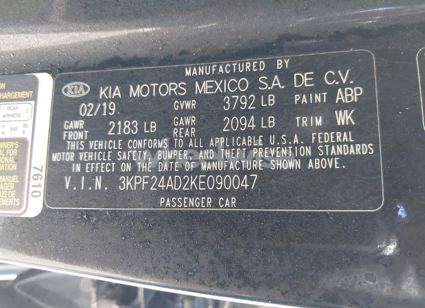 Photo 9 of 2019 Kia Forte LXS (VIN 3KPF24AD2KE090047)