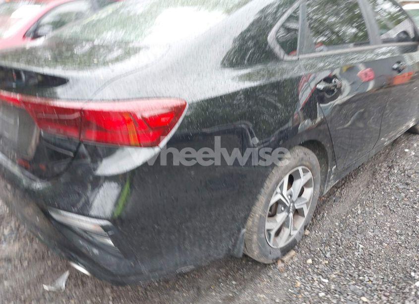 Photo 21 of 2019 Kia Forte LXS (VIN 3KPF24AD2KE098732)