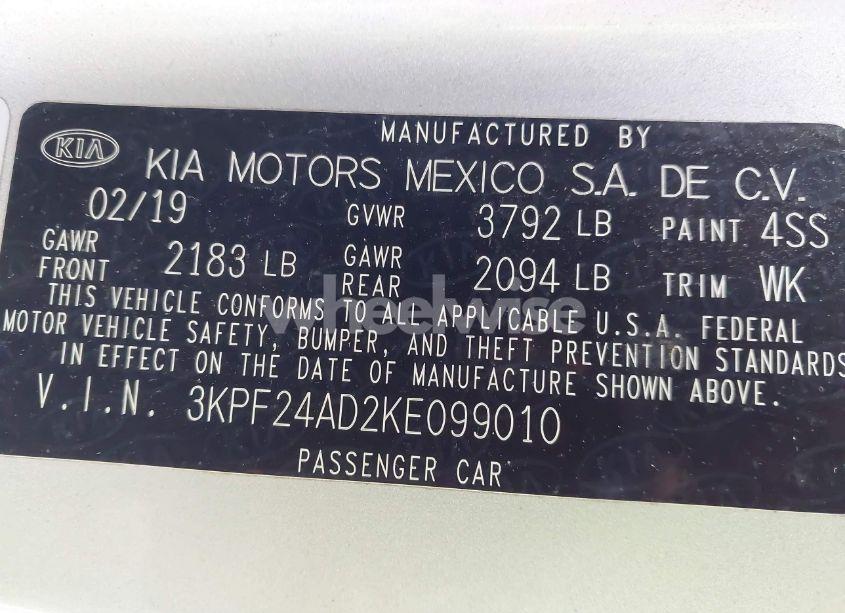 Photo 9 of 2019 Kia Forte LXS (VIN 3KPF24AD2KE099010)