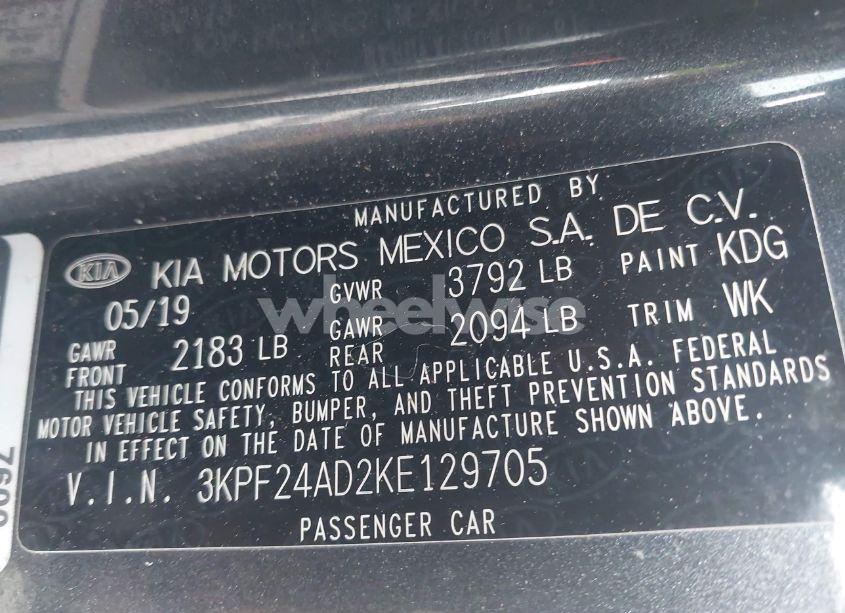 Photo 9 of 2019 Kia Forte FE (VIN 3KPF24AD2KE129705)