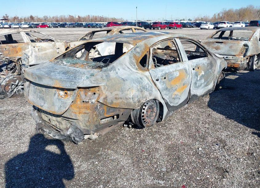 Photo 4 of 2019 Kia Forte FE (VIN 3KPF24AD2KE133172)