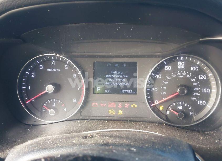 Photo 7 of 2019 Kia Forte FE (VIN 3KPF24AD2KE133172)