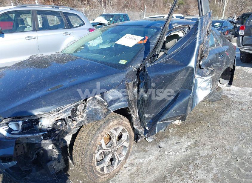 Photo 6 of 2020 Kia Forte LXS (VIN 3KPF24AD2LE143038)