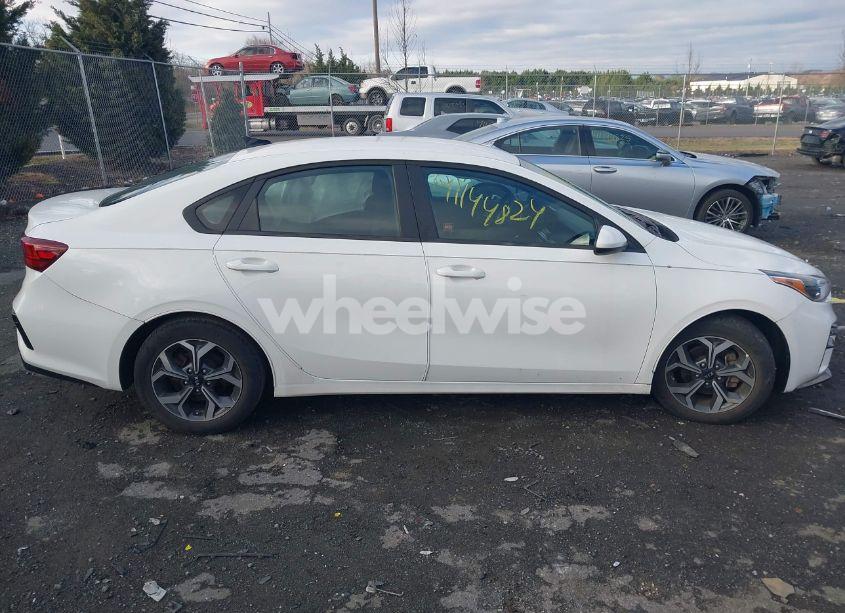 Photo 13 of 2020 Kia Forte LXS (VIN 3KPF24AD2LE159014)