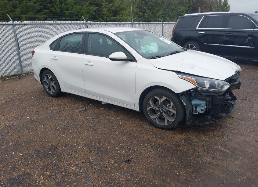 2020 Kia Forte LXS (VIN 3KPF24AD2LE181501) main photo