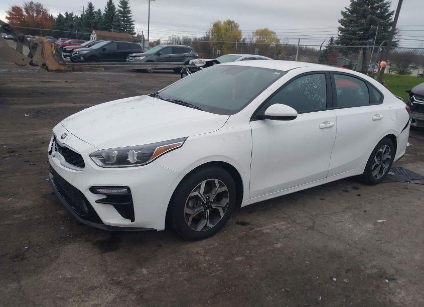 Photo 2 of 2020 Kia Forte LXS (VIN 3KPF24AD2LE188769)
