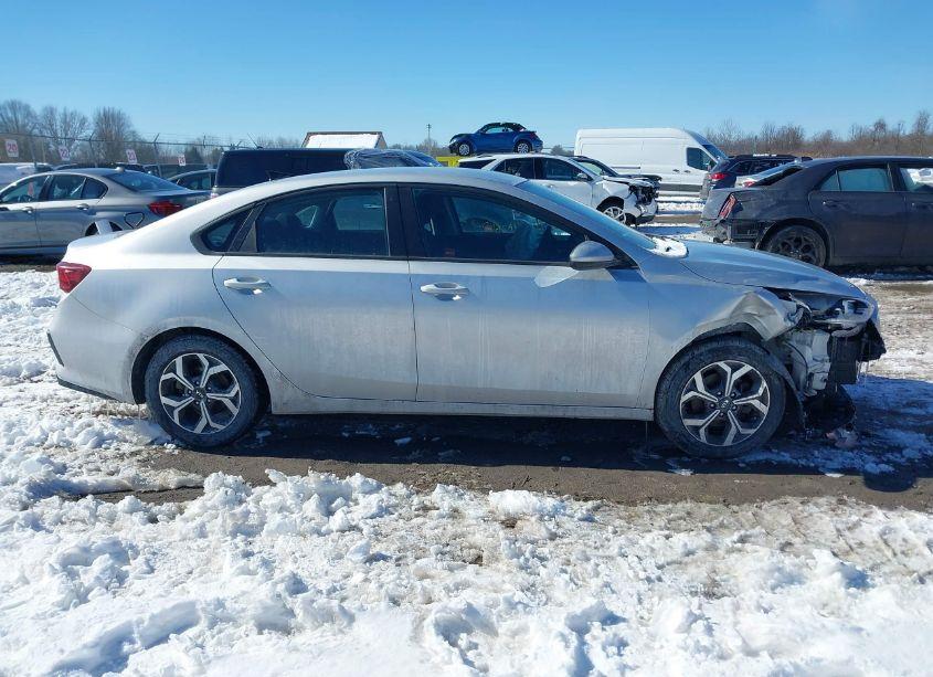 Photo 12 of 2020 Kia Forte LXS (VIN 3KPF24AD2LE190733)