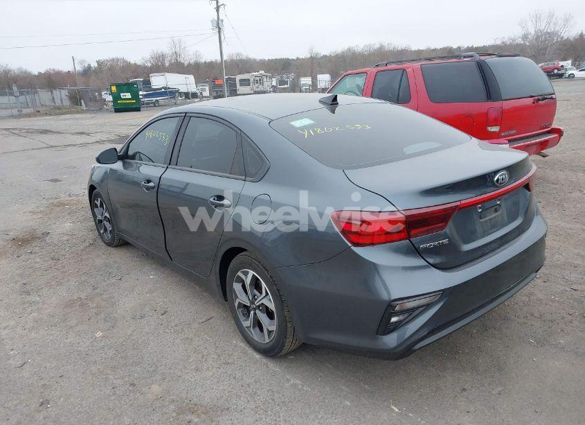 Photo 3 of 2020 Kia Forte LXS (VIN 3KPF24AD2LE197763)