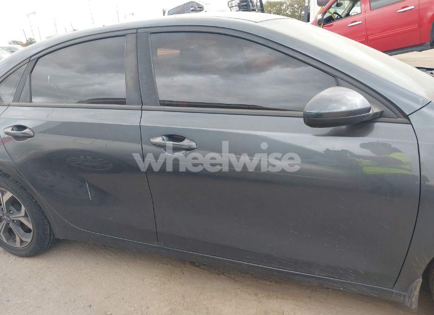 Photo 12 of 2020 Kia Forte LXS (VIN 3KPF24AD2LE205327)