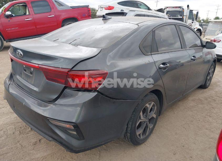 Photo 4 of 2020 Kia Forte LXS (VIN 3KPF24AD2LE205327)