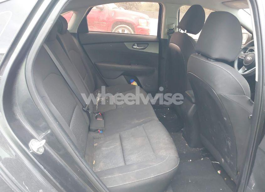 Photo 8 of 2020 Kia Forte LXS (VIN 3KPF24AD2LE205327)