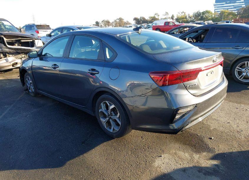 Photo 3 of 2020 Kia Forte LXS (VIN 3KPF24AD2LE217073)