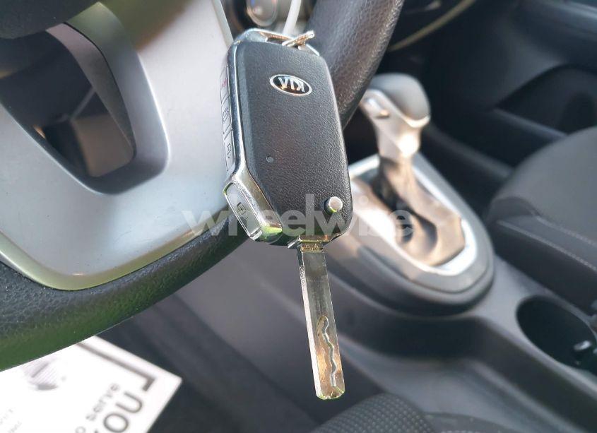 Photo 11 of 2020 Kia Forte LXS (VIN 3KPF24AD2LE232589)