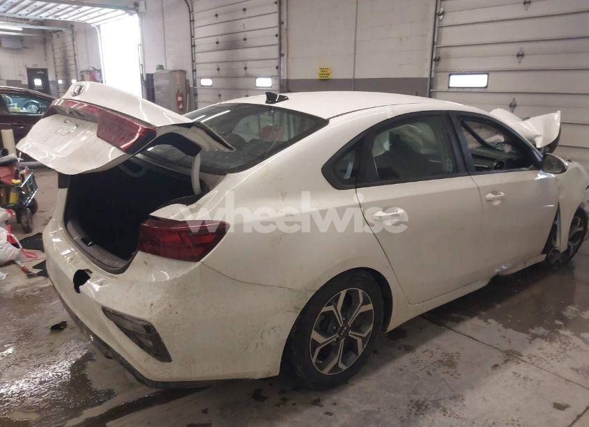 Photo 4 of 2020 Kia Forte LXS (VIN 3KPF24AD2LE234519)