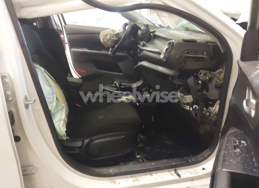 Photo 5 of 2020 Kia Forte LXS (VIN 3KPF24AD2LE234519)